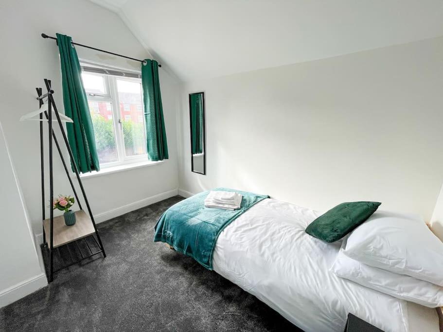 Perfect For Contractors & Families! 7 Beds Free Parking Birmingham Exterior foto